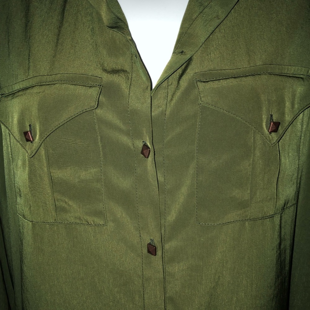 🔴SOLD🔴 Rock & Republic Olive Green Shimmer Shirt